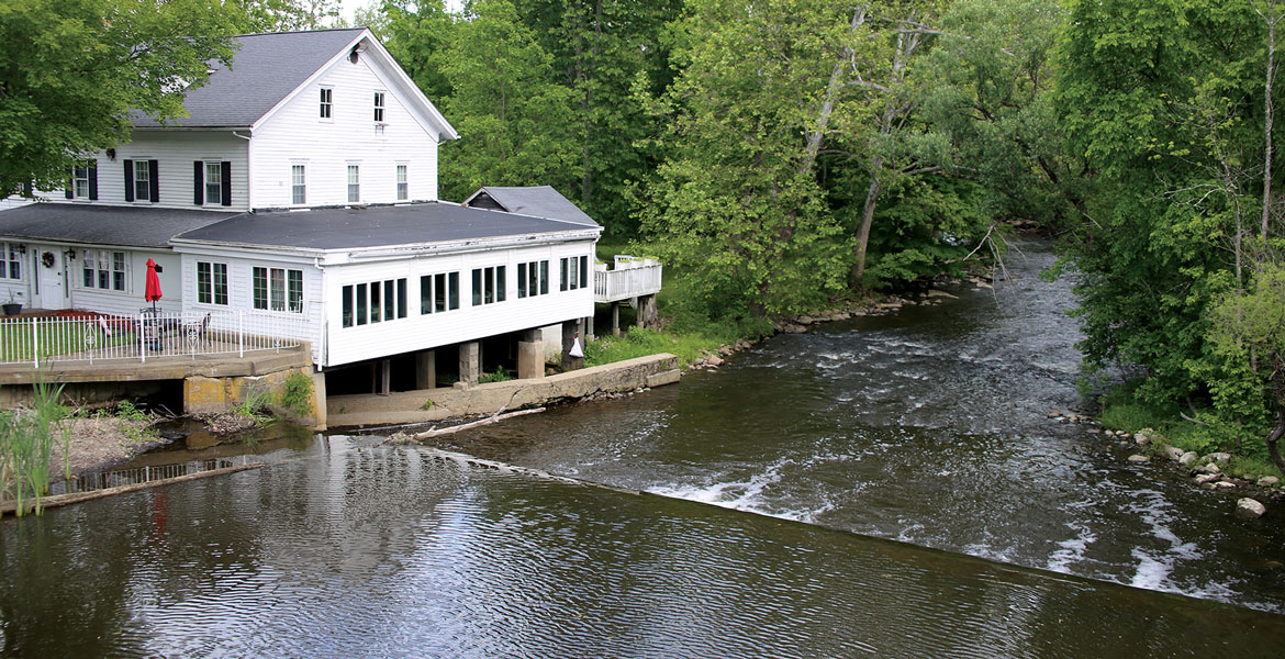 Gardiner, Tutthilltown Grist Mill